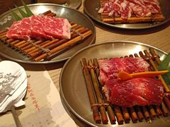 秘制卷牛肋排-西塔老太太泥炉烤肉(杭州首店)