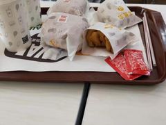 -华莱士·全鸡汉堡(艳粉店)
