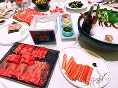 -红鼎豆捞·非遗鲍皇汤火锅(宝丰路店)