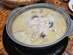 -侠成水上农庄(工业大道店)