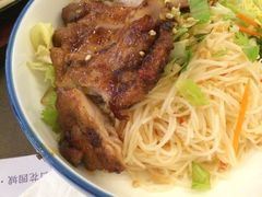 -美奈小馆·越南料理(中航城君尚购物中心店)