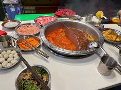 -憨铁匠老火锅(龙岗万科里店)