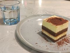 -必胜客(远大路店)