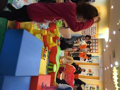 金宝贝早教中心(锦江乐园中心)-金宝贝早教(金地·喜悦荟oopcity店)