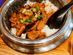 照烧鸡腿饭-明洞阿姨·韩式酱蟹烤肉·创意料理(三元桥店)