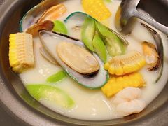 -胡记饭店(保工街店)