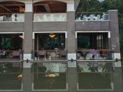 -湖泉水云间餐厅·弥勒地道菜(B座店)