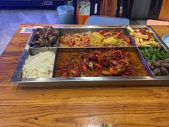 -柒五龙虾(八王寺店)