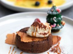 巧克力熔岩配杏仁冰淇淋-Ministry of Crab•MOC(交子大道店)