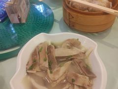 -万山楼海鲜酒家·二十三年老字号