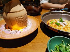 锅巴牛腩-吃饭皇帝大土家民族菜(正大广场店)