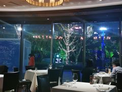 大堂-Wolfgang’s Steakhouse 沃夫冈牛排馆(上海白玉兰广场店)