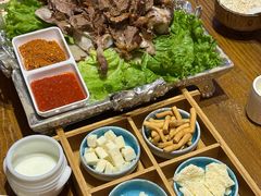 -蒙亨·手把肉·蒙古包文化主题餐厅(乌兰察布天恒广场店)