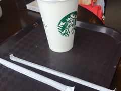 -星巴克臻选(盐城金鹰聚龙湖店)