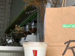 白脏脏咖啡-RWORK·COFFEE(滨江店)