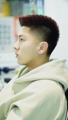 -DL BARBERSHOP男士理发店