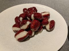 -HOMES上海本帮菜(襄阳公园店)