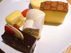蜂蜜蛋糕-长沙君悦酒店·自助餐厅咖啡厅