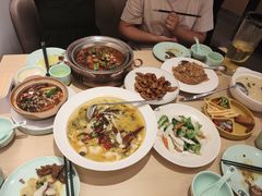 -吕氏疙瘩汤·新派鲁菜(东城万达广场店)