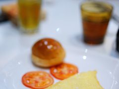 -香港新发烧腊茶餐厅(水围店)