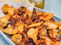 -彩云天云南餐厅