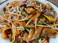 炒河粉-皇后餐厅-煲仔·小菜·打边炉(古北店)