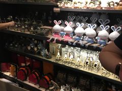 -酷乐潮玩(城西银泰城店)