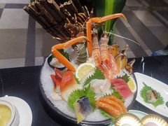 -小天鹅戴斯酒店鲸鲨百汇创作料理