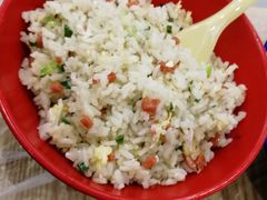 -江城燕子大排档(江汉路步行街店)