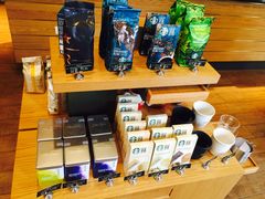 零售区-星巴克(红房子店)