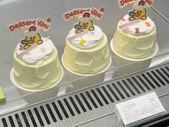 -好利来(上海虹桥新天地Lab主题店)