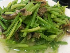 -渔中舟海鲜大排档(普陀沈家门店)