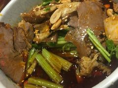 夫妻肺片-张氏宽窄巷成都名小吃(茂业百货华强北店)