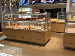 面包甜点陈列柜-好利来(梅江永旺店)