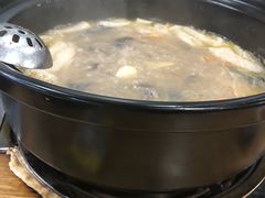 -菌海森林·非遗野生菌火锅(西山区滇池路摩根道店)