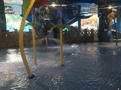 -青岛东方影都融创水世界