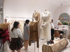 -兴旺欧韩城(上海兴旺国际服饰城店)