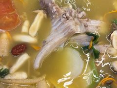 -抚仙湖生态石锅鱼野生菌(告庄店)