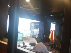 -麦当劳(深圳北站高铁店)