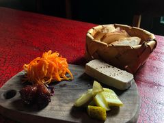 鹅肝-羽深肉铺 Steak & Wine