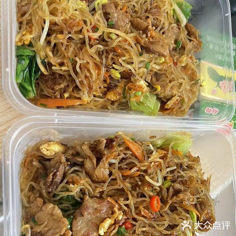 谁懂啊！终于在住的附近找到了一家巨好吃的炒粉