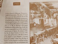 -Majestic Café