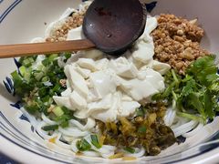 -蜗牛小馆醉乡民谣云南菜(惠新西里店)