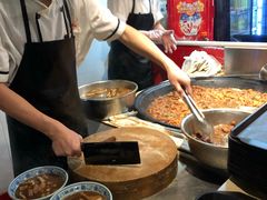 自助取餐区-门框胡同百年卤煮(新街口店)