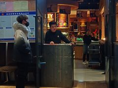 门面-比格比萨(国际能源店)