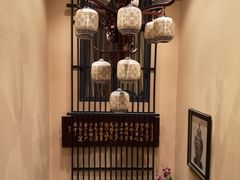 -湖庭壹品鸭王·传统北京烤鸭·别墅私房菜·庭院宵夜(江宁店)