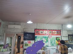 大堂-尝回头贵阳牛肉米粉(中和店)