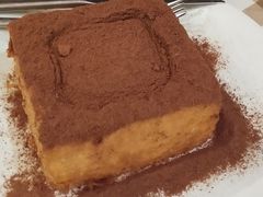 -新大咀港式茶餐厅(宝山万达店)
