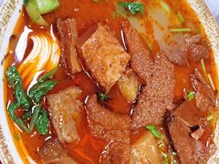红烧牛三宝面-金杨拉面王小吃面馆·牛三宝面·红烧牛肉粉