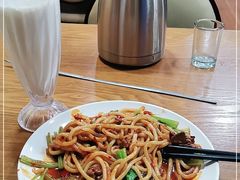 -怡妮新疆风味餐厅(东江湾路店)